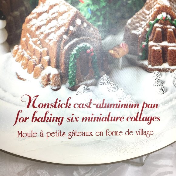 Snowy Village Williams Sonoma Nordic Wear Cakelet Pan NOS NWT - Picture 2 of 10